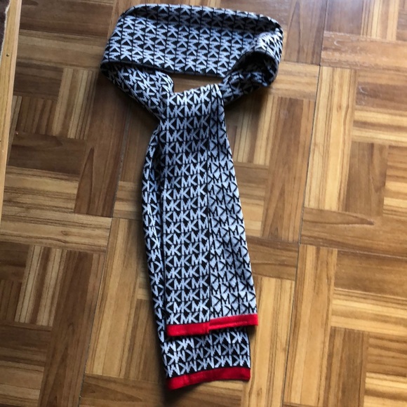 Michael Kors Accessories - Michael Kors Scarf